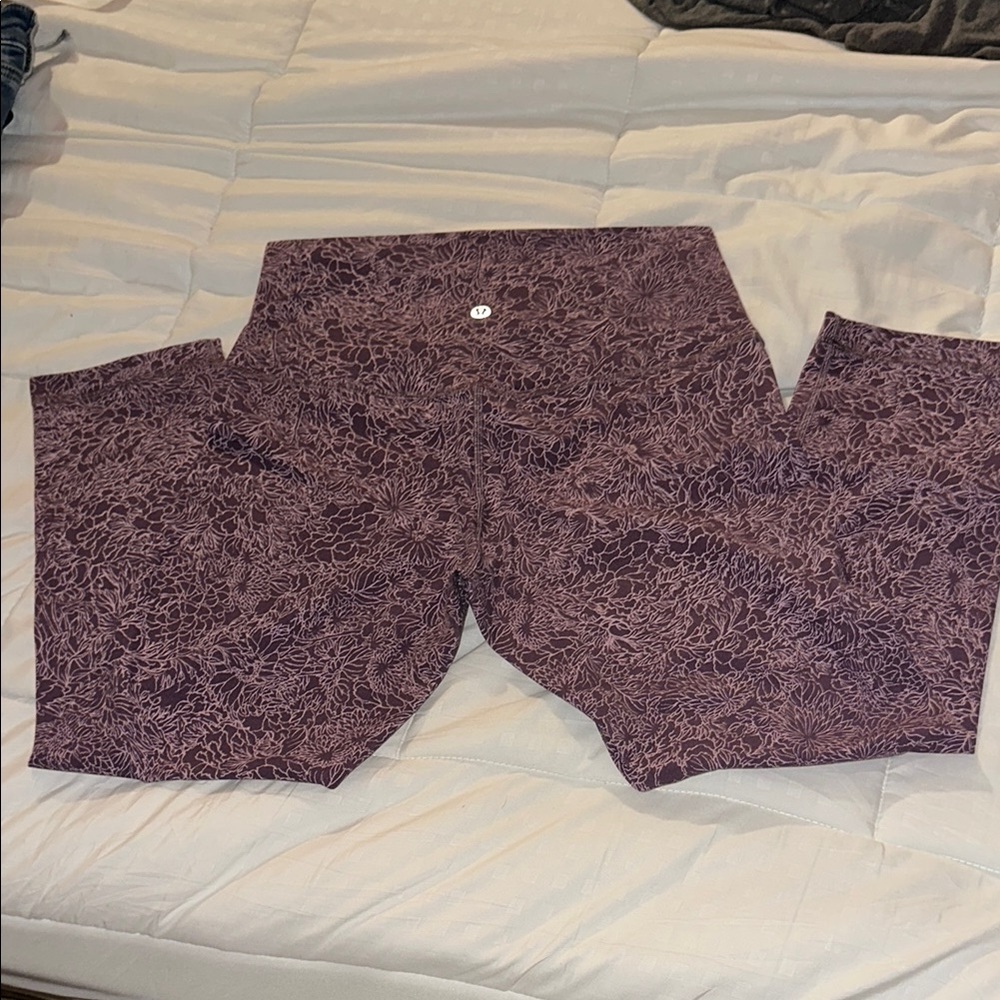 lululemon athletica Plum Floral Cropped Pants